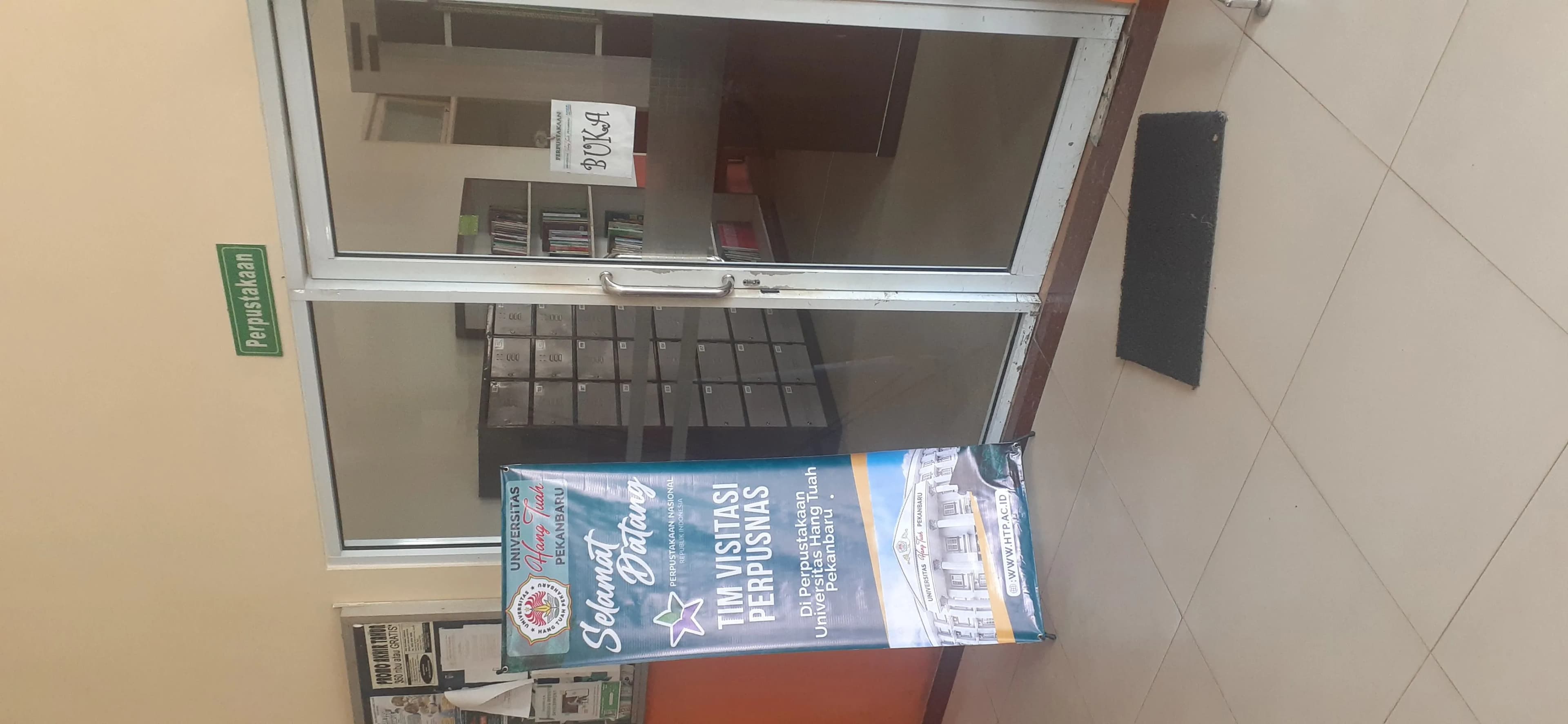 Perpusnas RI Visitasi Perpustakaan Universitas Hang Tuah Pekanbaru