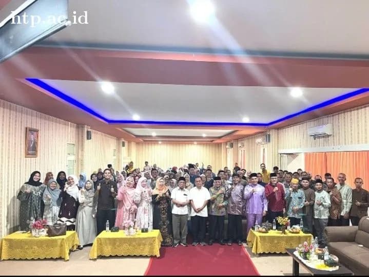 Universitas Hang Tuah Pekanbaru Gelar Halal bi Halal Idul Fitri 1446 H : Perkuat Silaturrahmi dan Rasa Kebersamaan Diantara Sivitas Akamedika UHTP