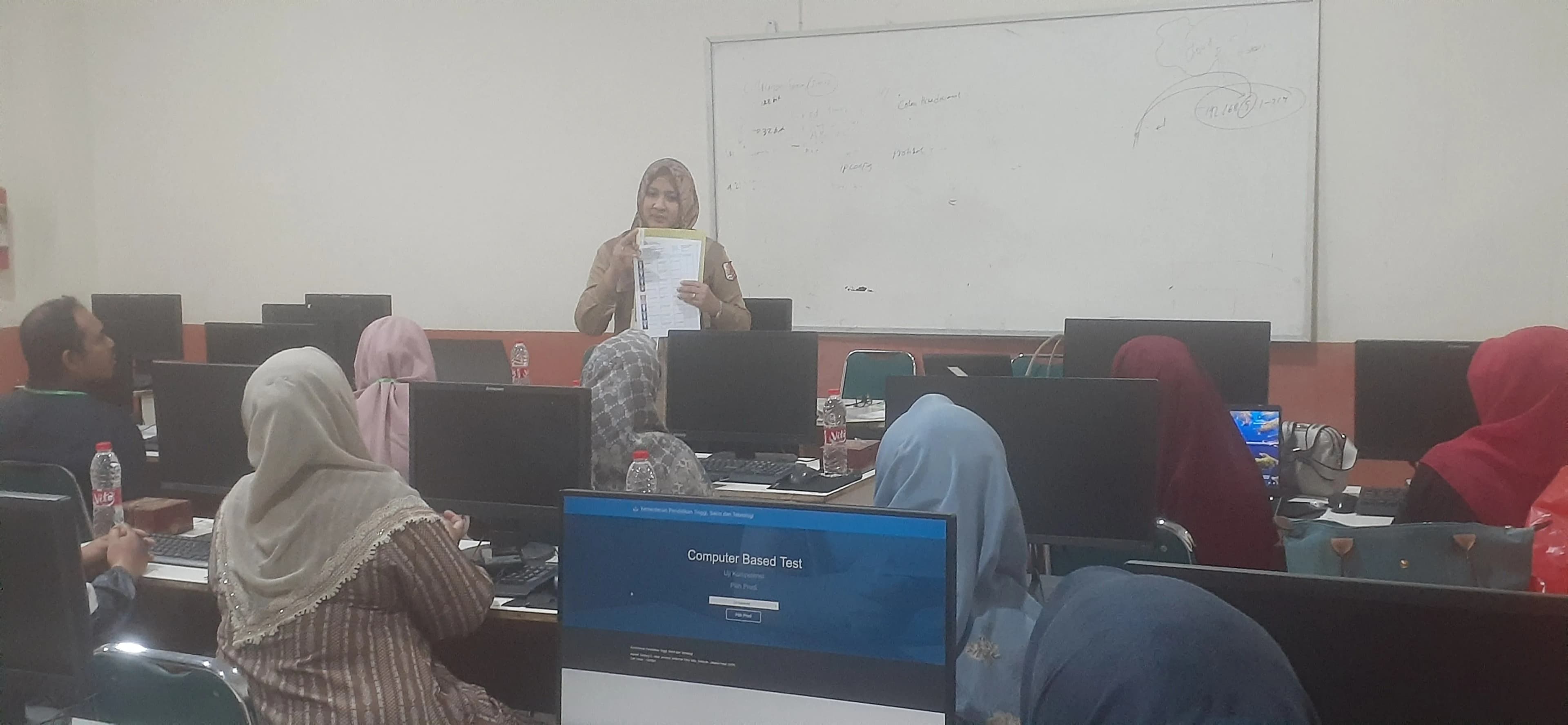 CBT Centre Universitas Hang Tuah Pekanbaru Menjadi Tempat  Penyelenggara Uji Kompetensi Tenaga Kesehatan Tahun 2025