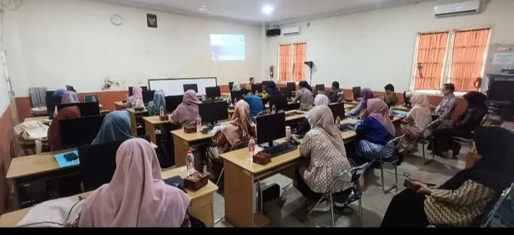 CBT Centre Universitas Hang Tuah Pekanbaru Menjadi Tempat  Penyelenggara Uji Kompetensi Tenaga Kesehatan Tahun 2025