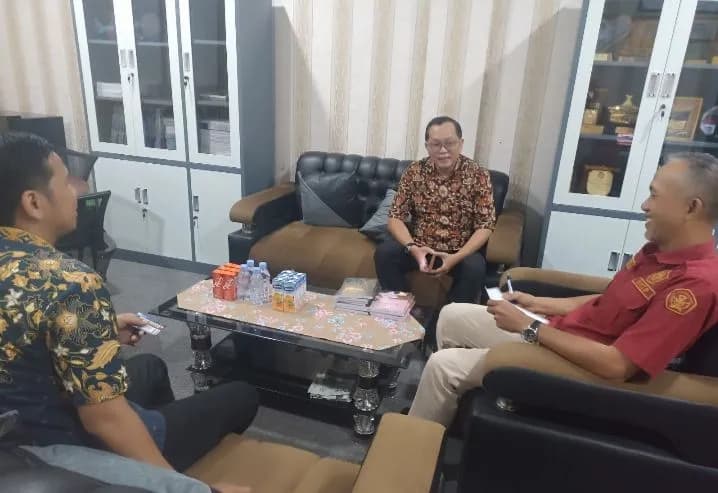 Wakil Rektor 4 Universitas Indonesia Timur Audiensi ke Universitas Hang Tuah Pekanbaru; Membangun Sinergi Konkret Pelaksanaan Tri Dharma Perguruan Tinggi