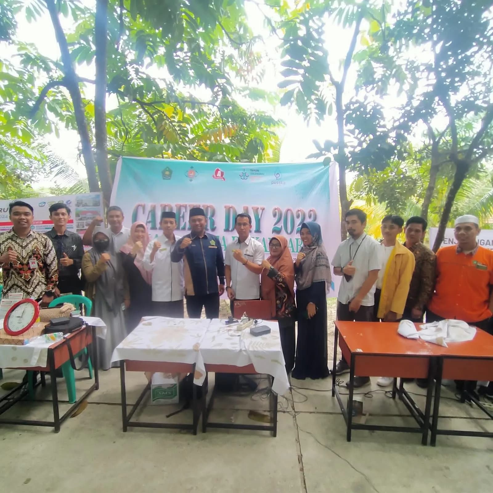 UHTP Goes To School
