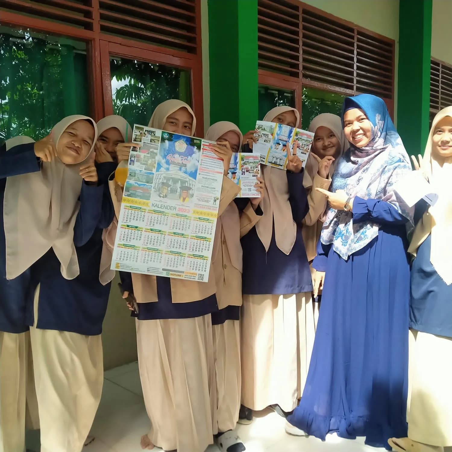 UHTP Goes To School