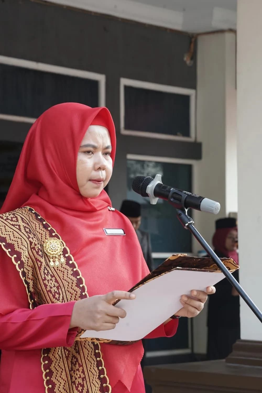 Universitas Hang Tuah Pekanbaru Gelar Upacara Bendera Peringatan HUT ke-81 Kemerdekaan Republik Indonesia