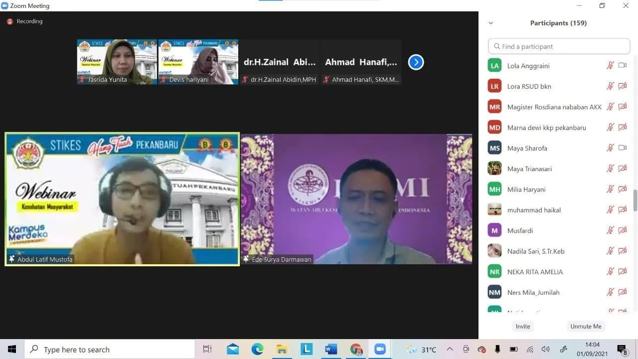 Webinar Kesehatan Masyarakat \\\"Kebutuhan Tenaga Kesehatan Masyarakat dalam Peluang dan Tantangan Masa Depan Kesehatan Bangsa\\\" 