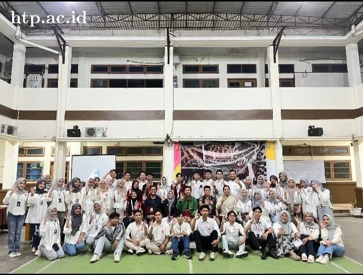 PIK MAHA UHTP Gelar Malam Renungan AIDS Nusantara 2025: Wujud Kepedulian dan Edukasi HIV/AIDS Pada Generasi Muda