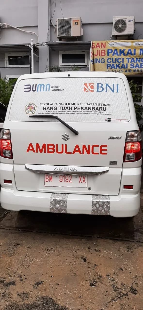 Tingkatkan Pengabdian Kepada Masyarakat, Bank BNI Bantu 1 Unit Mobil Ambulan Kepada STIKes-STMIK Han