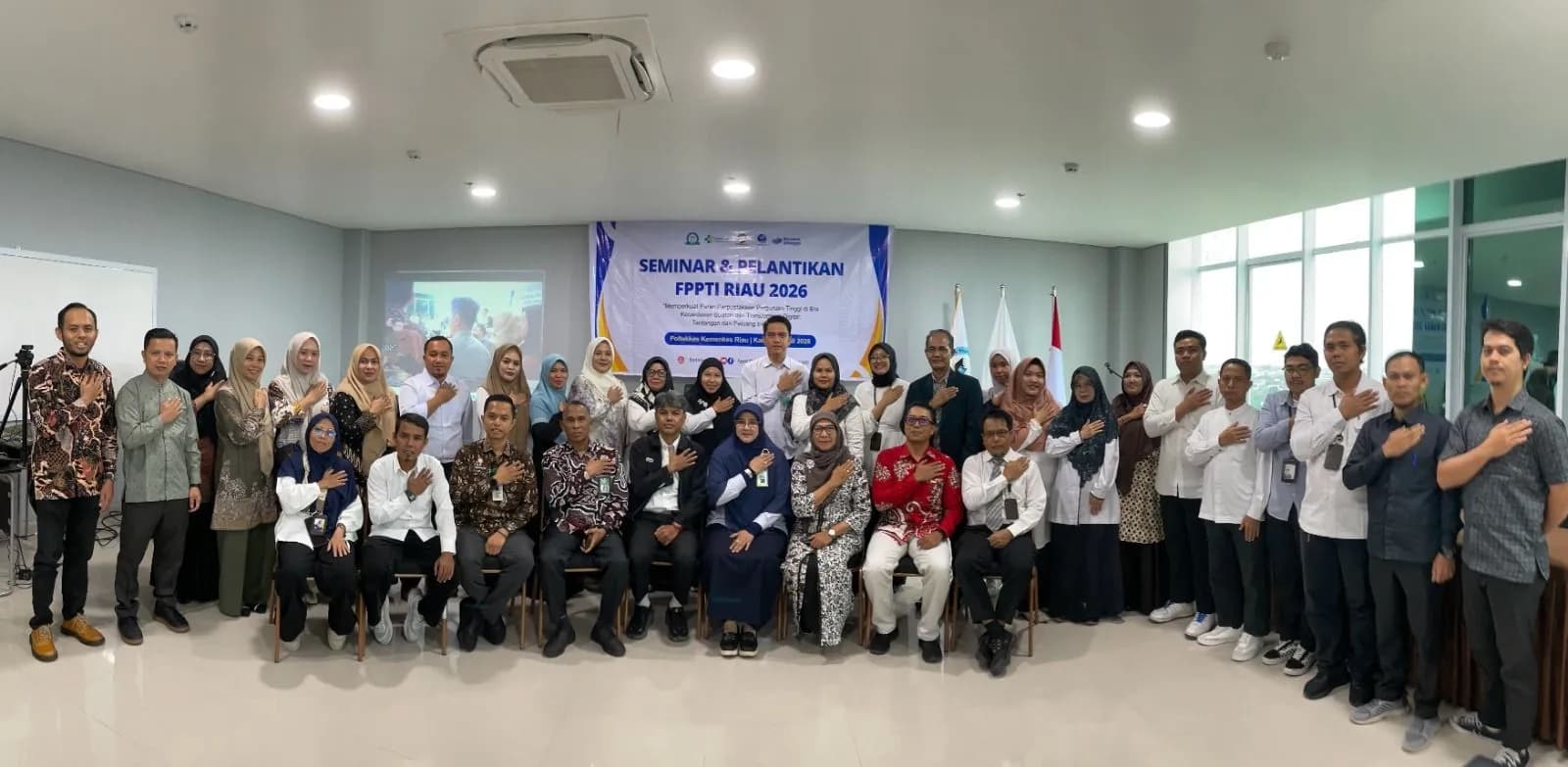 Mou Perpustakaan UHTP dengan FPPTI Riau